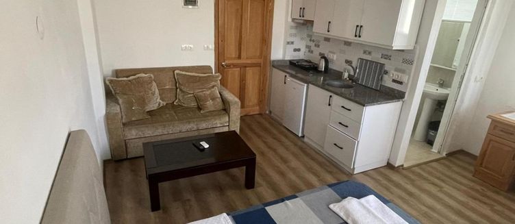 Фото отеля Tugay Hotel