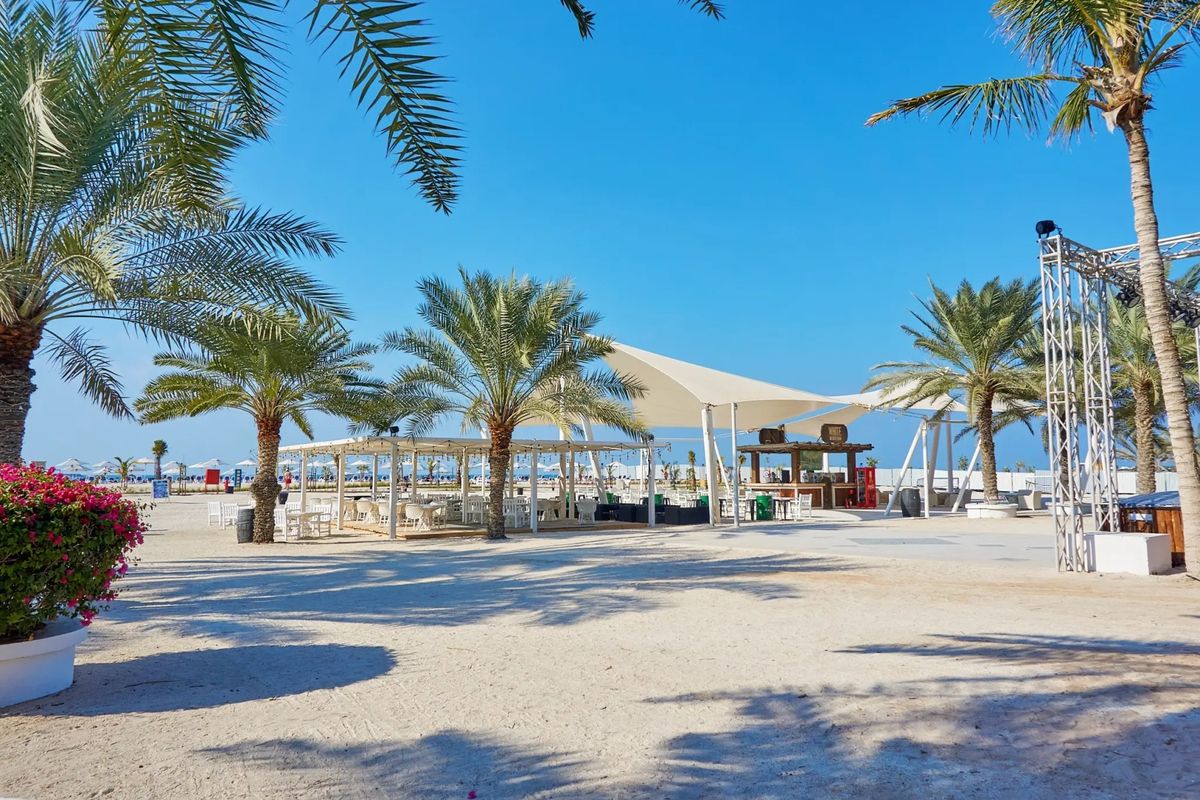 Апарт-отель Al Hamra Palace At Golf&Sea фото 2