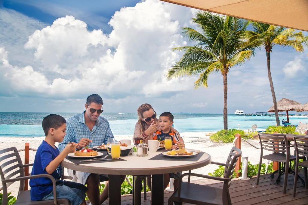 The Royal Cancun, an All Suites Resort фото 18