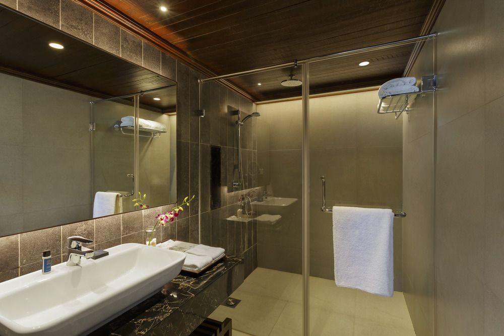 Lazy Lagoon, Baga A Lemon Tree Resort фото 36