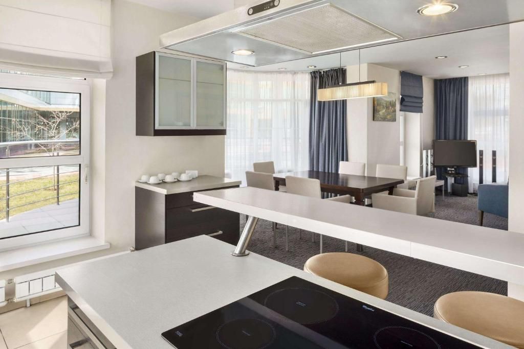 Ramada By Wyndham Yekaterinburg Hotel & Spa фото 27