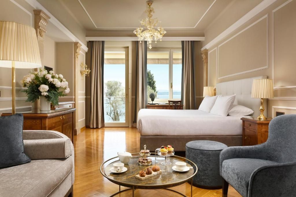 Villa Cortine Palace Hotel фото 18