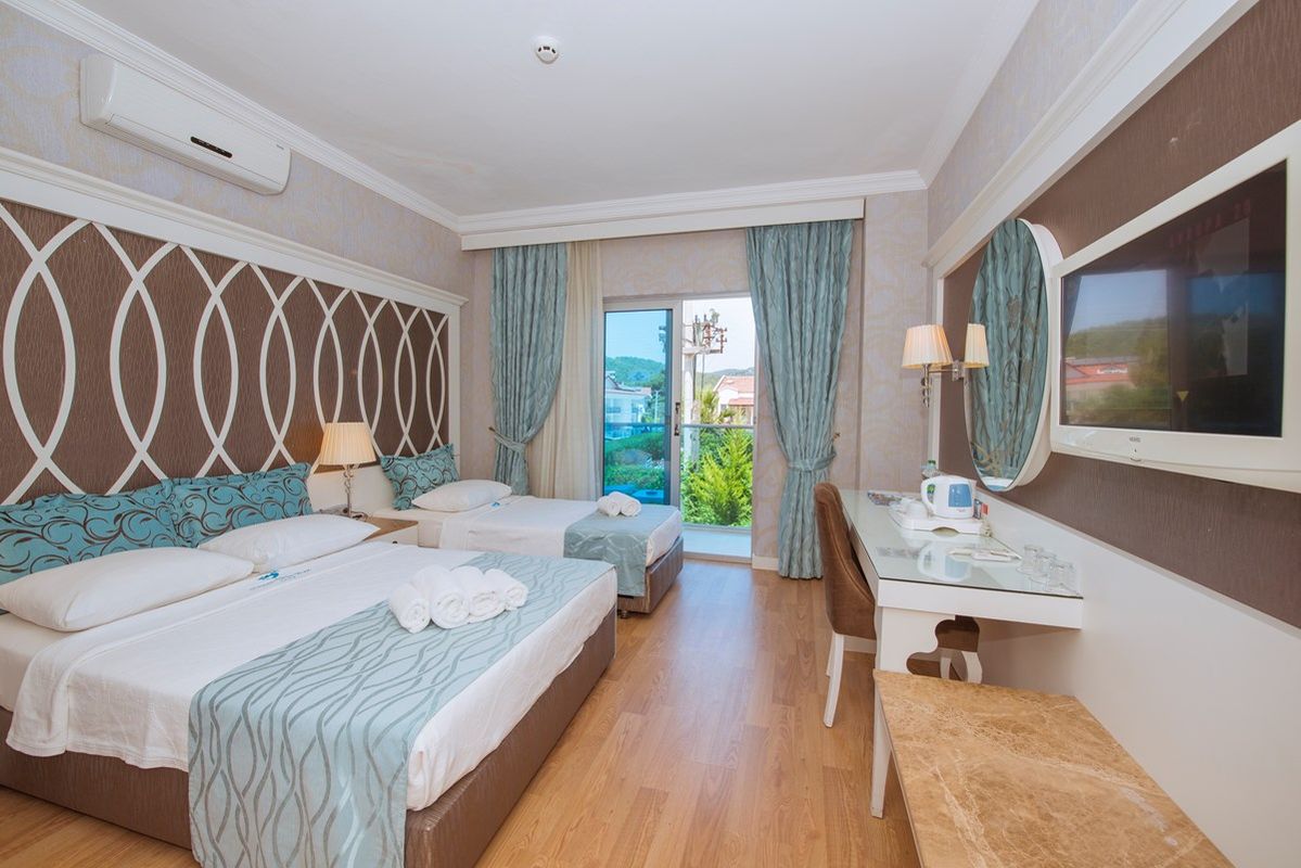 Ocean Blue High Class Hotel & SPA фото 4