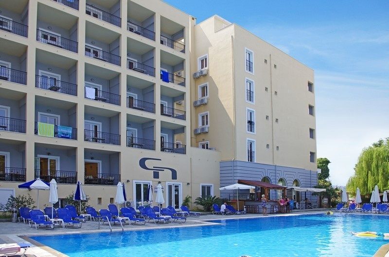 CNic Hellinis Hotel фото 30