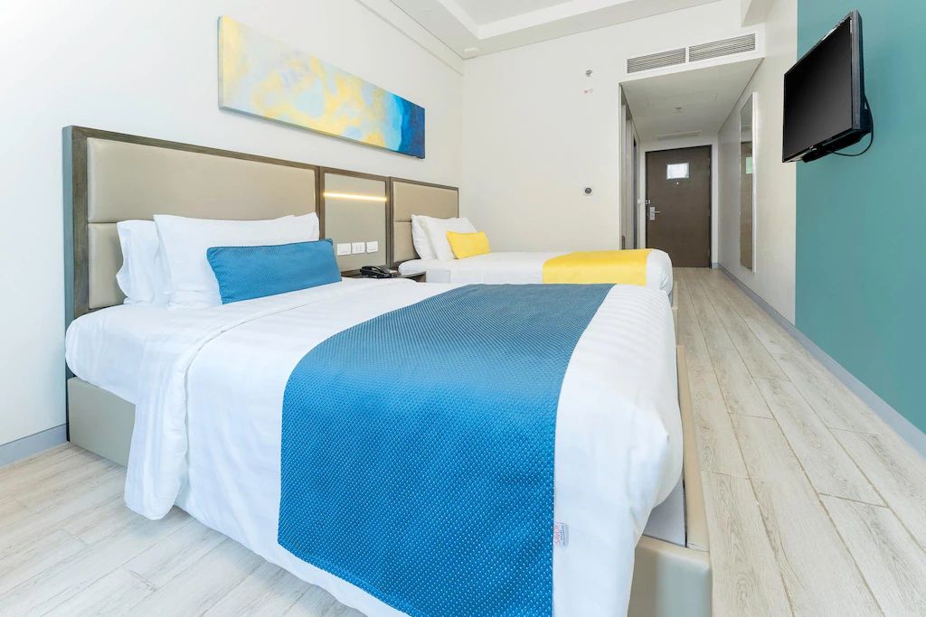 Savoy Hotel Mactan Newtown фото 2