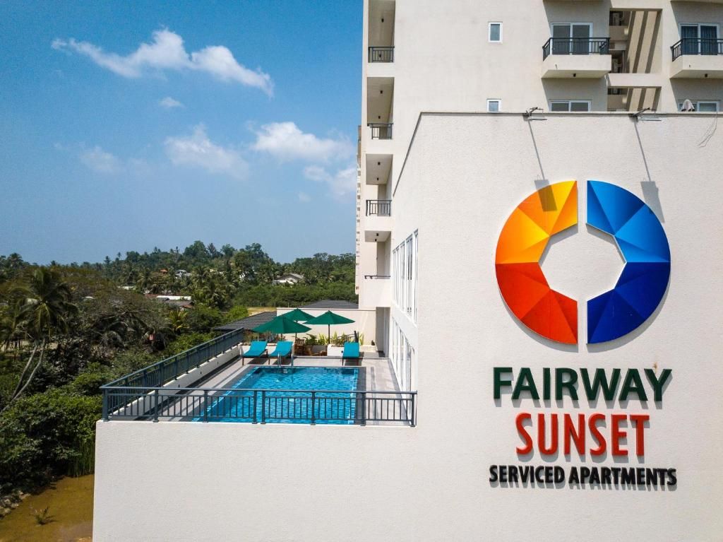 Fairway Sunset Serviced Apartments фото 0