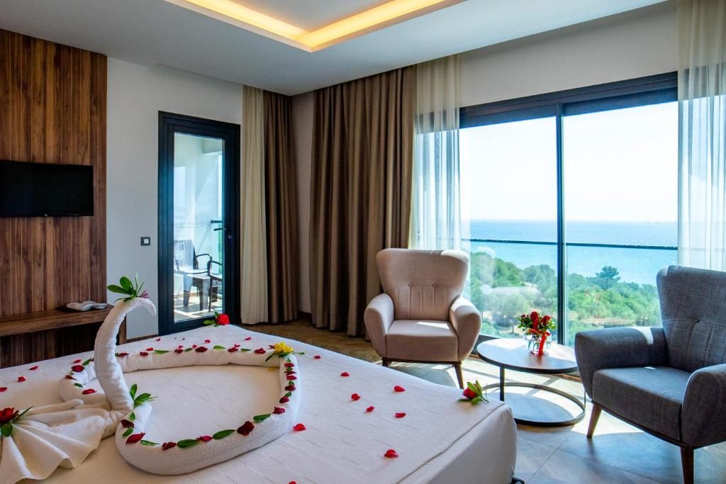 Maril Beach & Spa Hotel фото 45