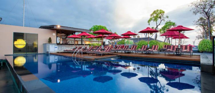 Фото отеля Sevn Legian