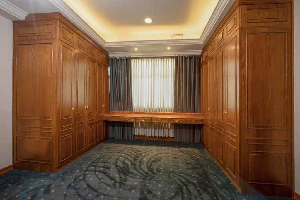 Bristol фото 10