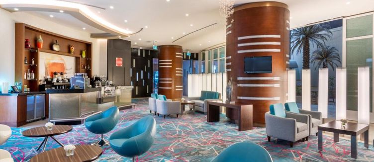 Фото отеля Crowne Plaza Doha - The Business Park by IHG