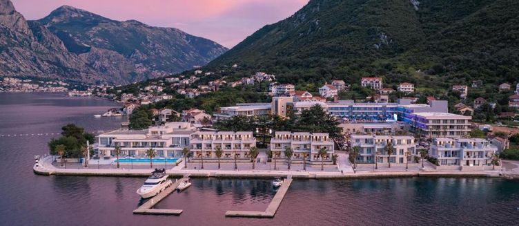 Фото отеля Hyatt Regency Kotor Bay Resort