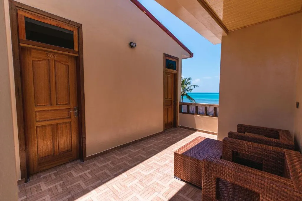 Guest House «Endheri Sunset Dhangethi Guest House» фото 13