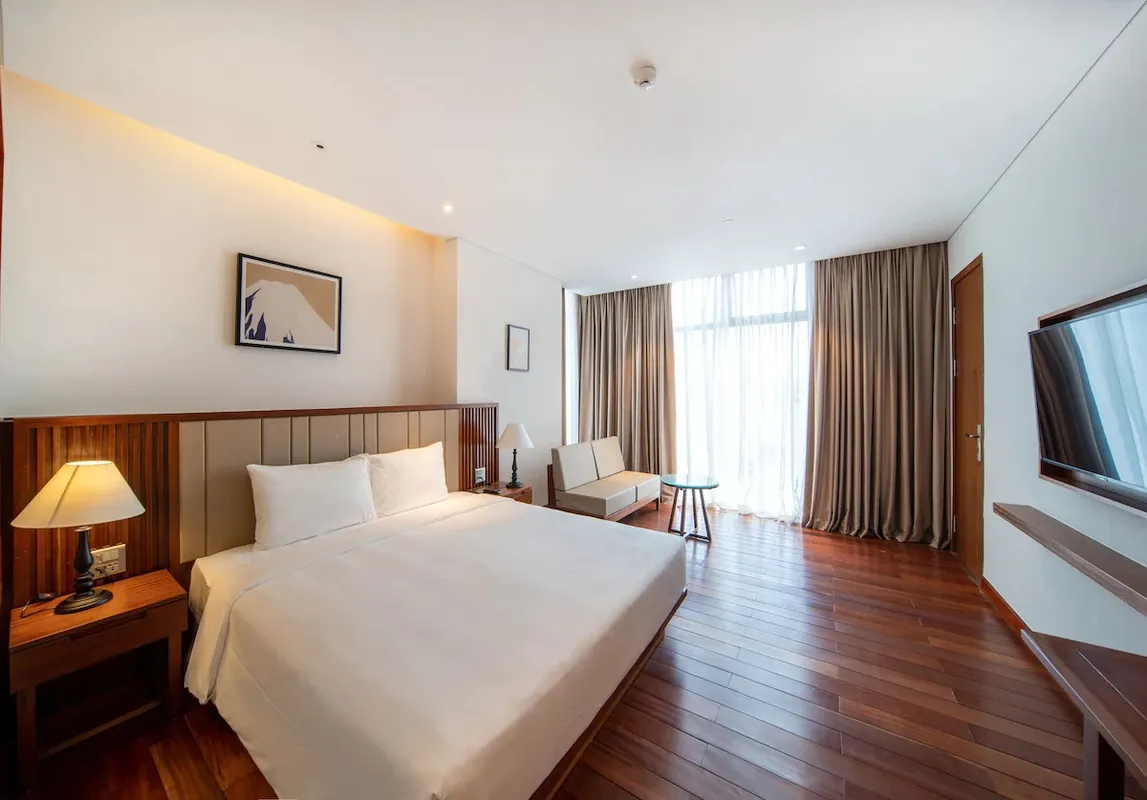 Green Beach Hotel фото 2