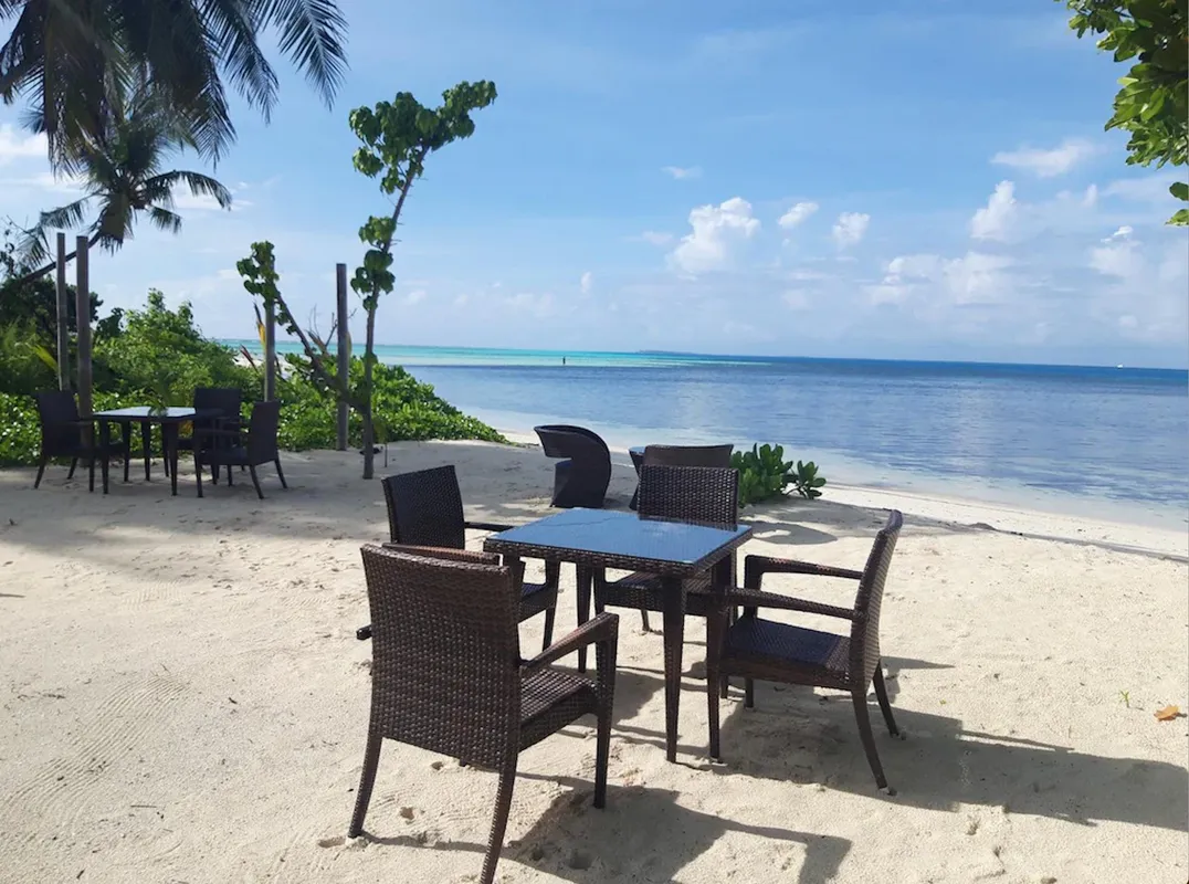Guest House «Endheri Sunset Dhangethi Guest House» фото 8
