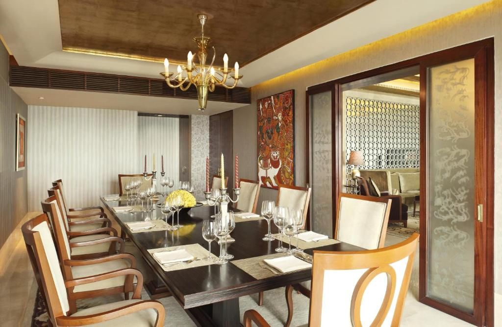 The Leela Ambience Gurugram Hotel & Residences фото 12