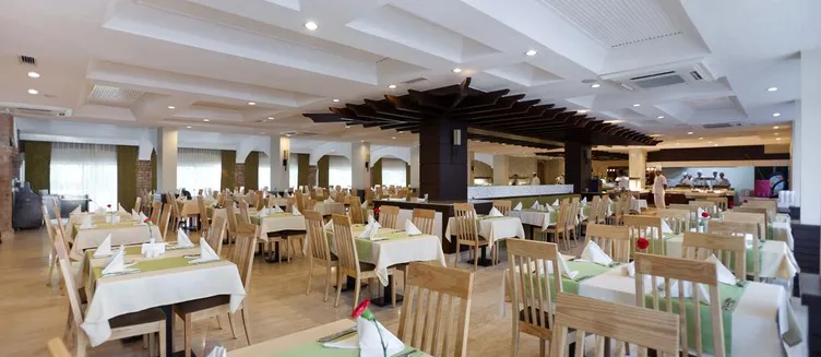 Фото отеля Thalia Beach Resort Hotel