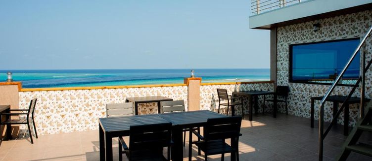 Фото отеля Aimi Beach Hotel