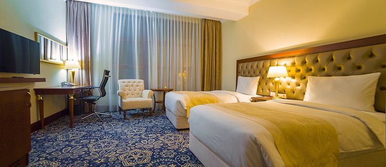 Фото отеля Ramada by Wyndham Almaty