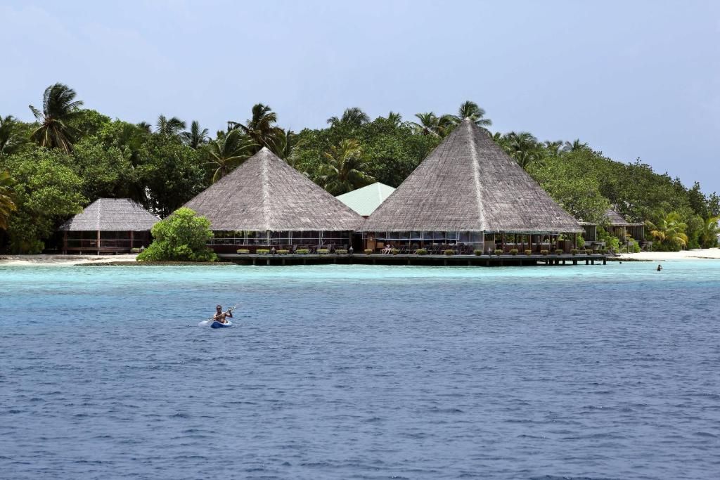 Gangehi Island Resort & Spa фото 37