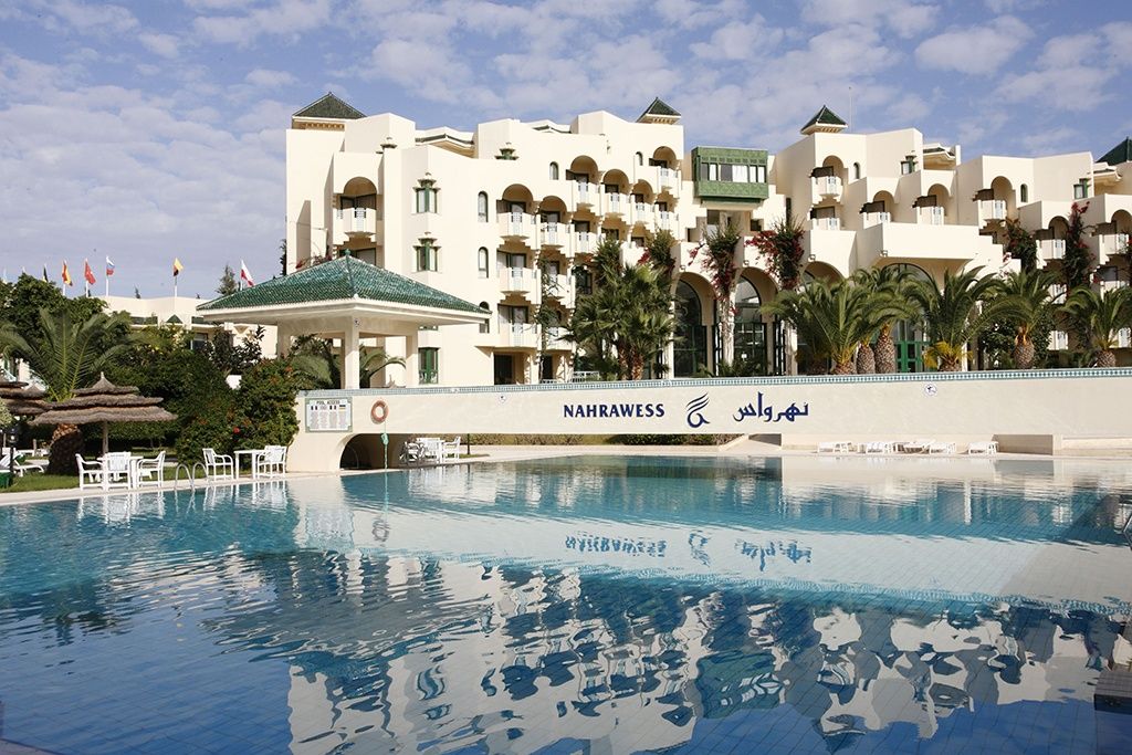Nahrawess Hotel & Spa Resort фото 53