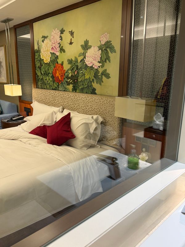 Four Seasons Ocean Courtyard Hotel фото 19