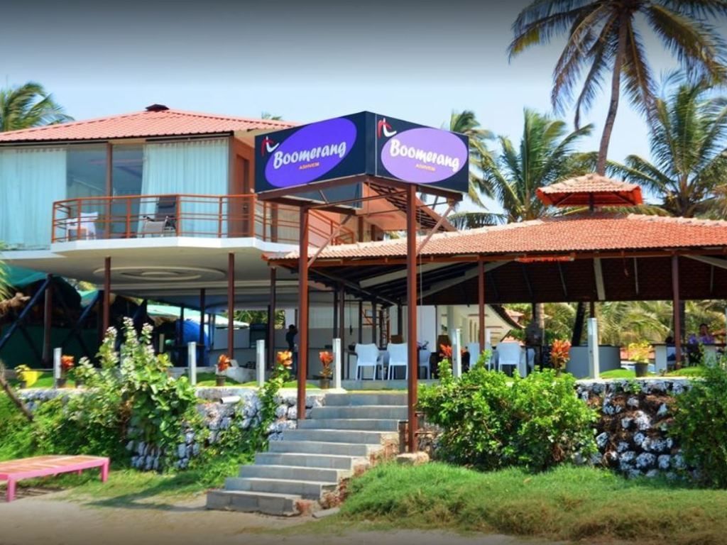 Royal Boomerang Beach Resort фото 0