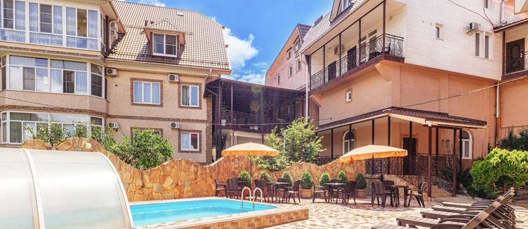 Фото отеля Гостевой дом «У Оксаны», на Пионерской