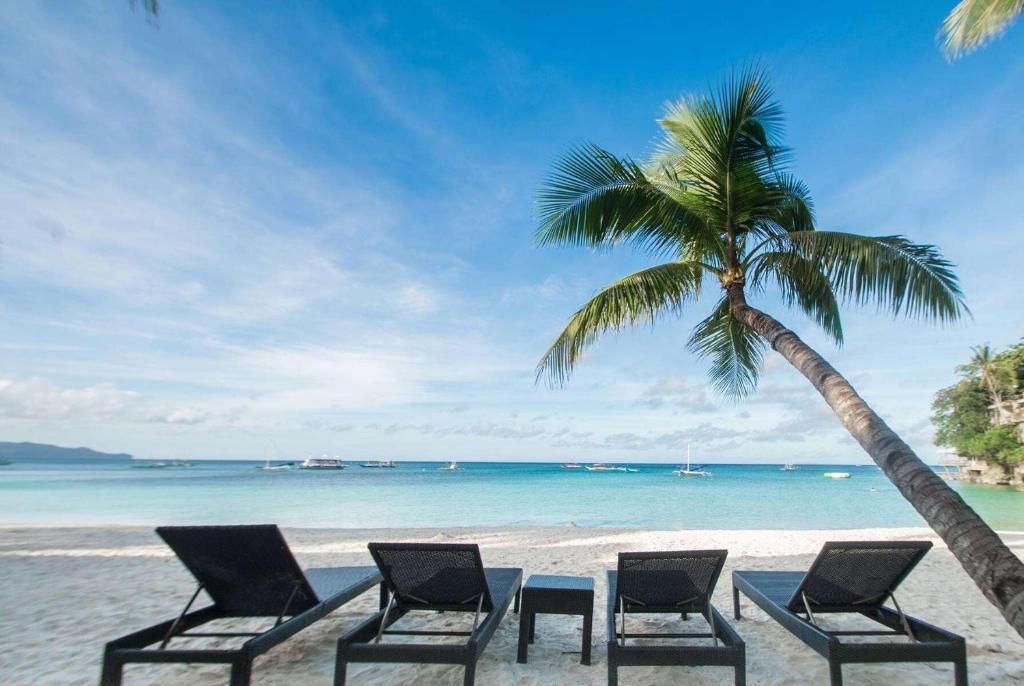 Microtel by Wyndham Boracay фото 21