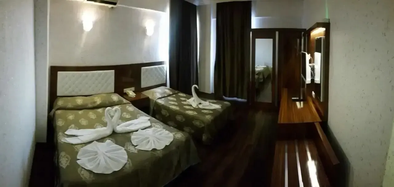 Отель Club Bayar Beach фото 0