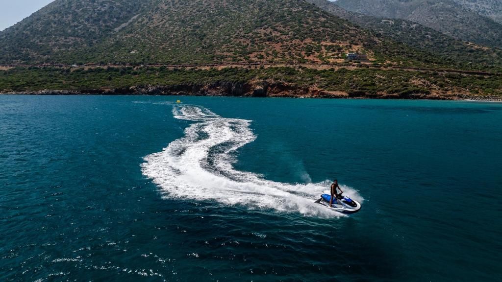 Nostos Beach Boutique Hotel фото 32