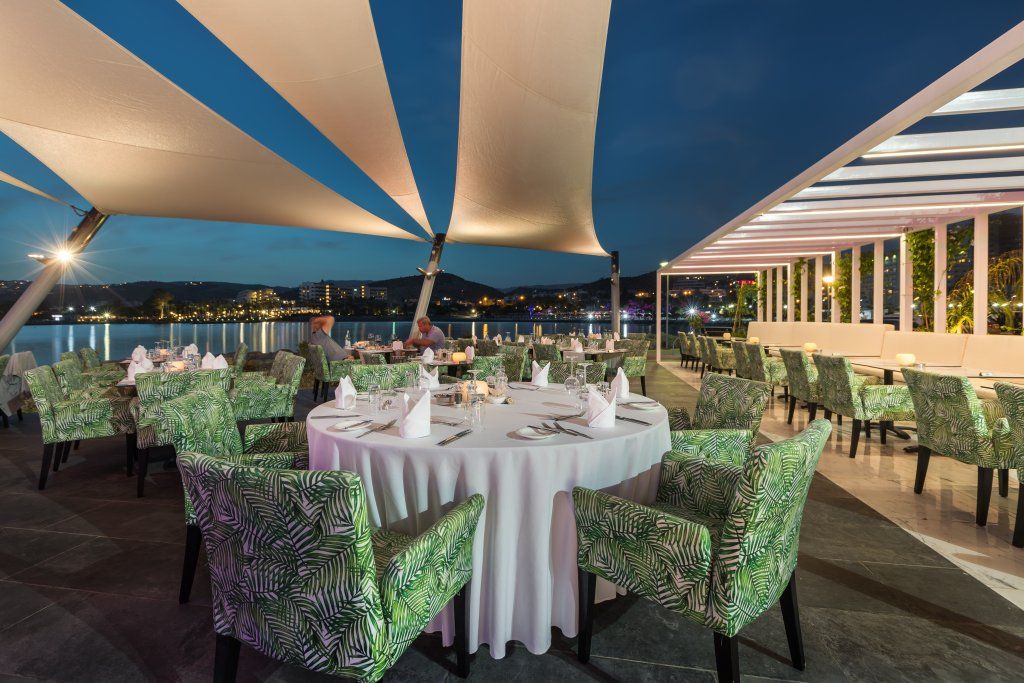 St Raphael Resort & Marina фото 11