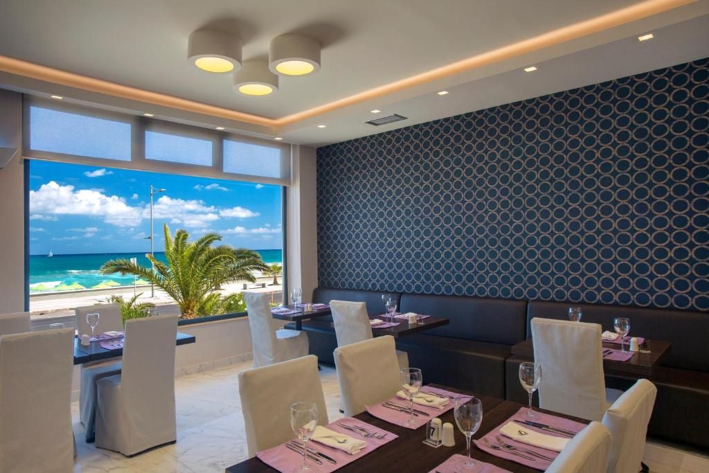 Atlantis Beach Hotel фото 3