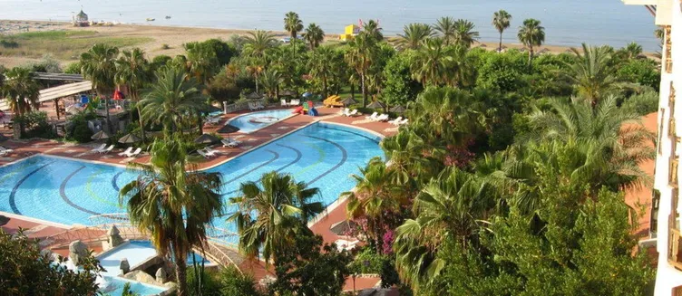 Фото отеля Hotel Defne Garden