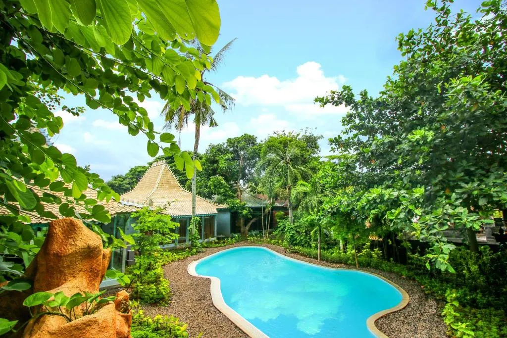 Kupu Kupu Jimbaran Beach Hotel & Spa by L’Occitane фото 1