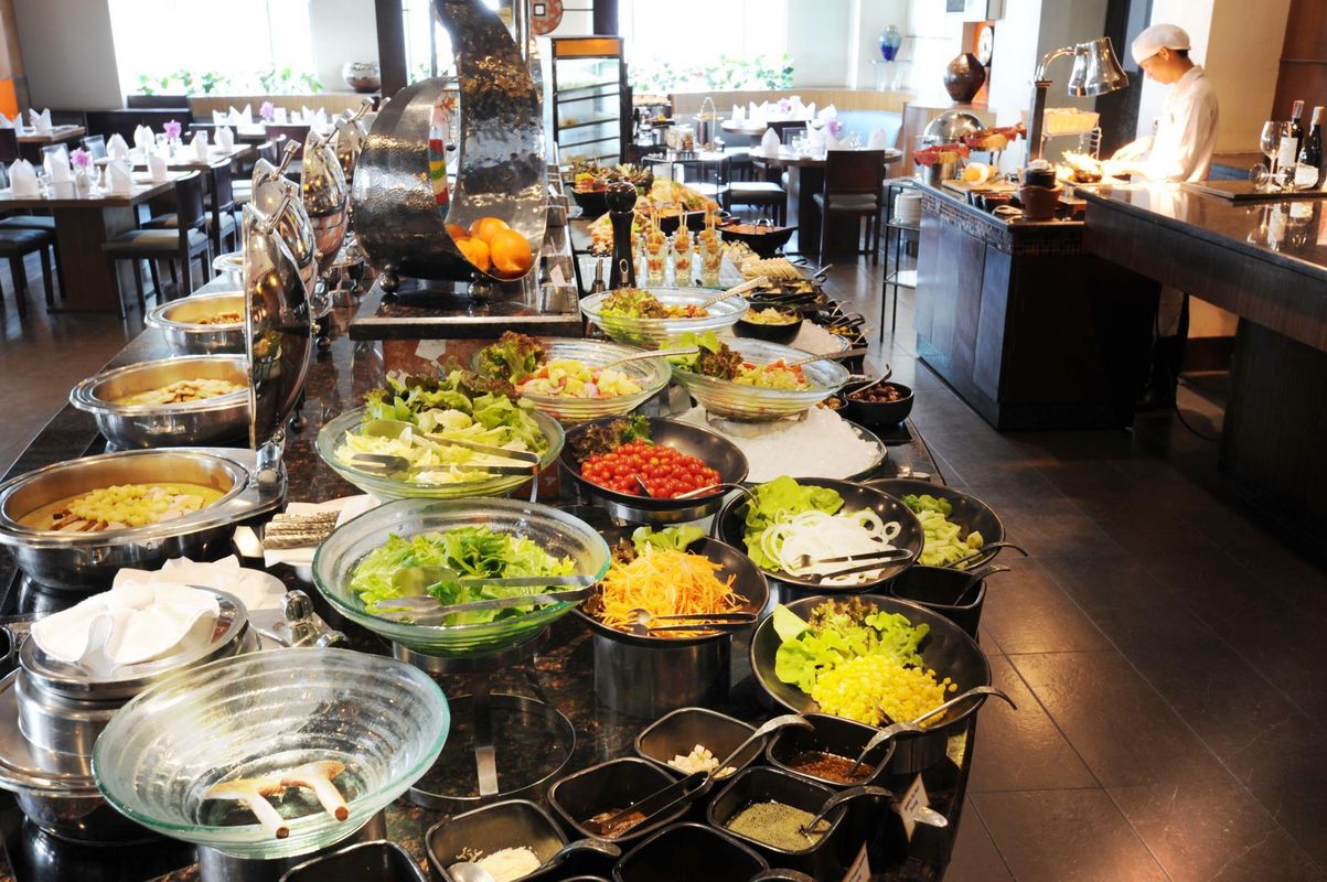 DoubleTree by Hilton Bangkok Ploenchit фото 4