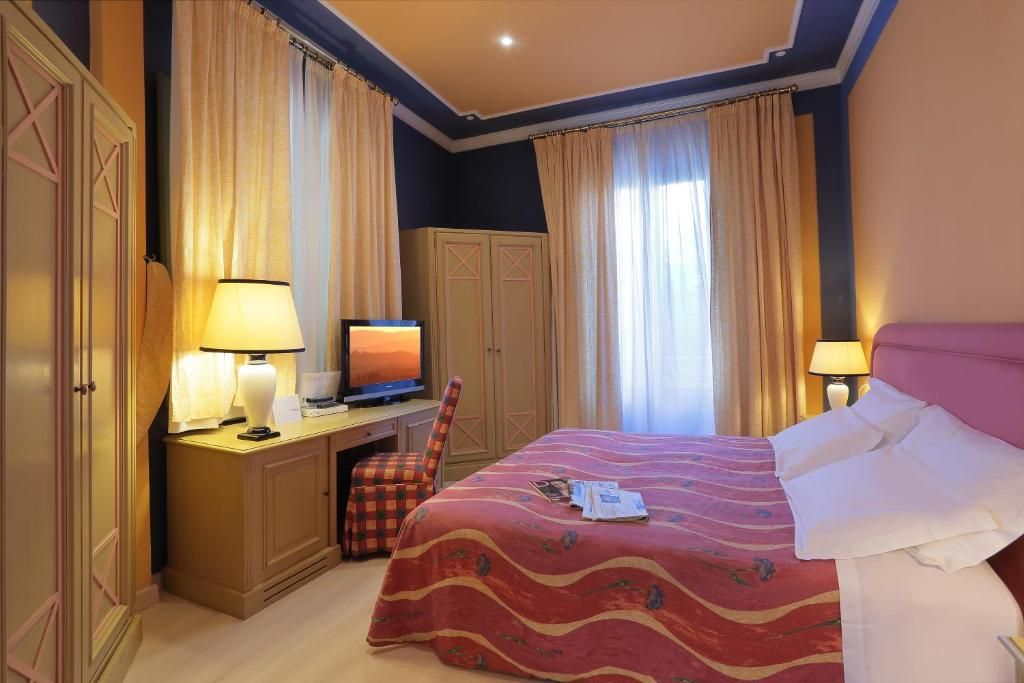 Grand Hotel Nizza Et Suisse фото 3