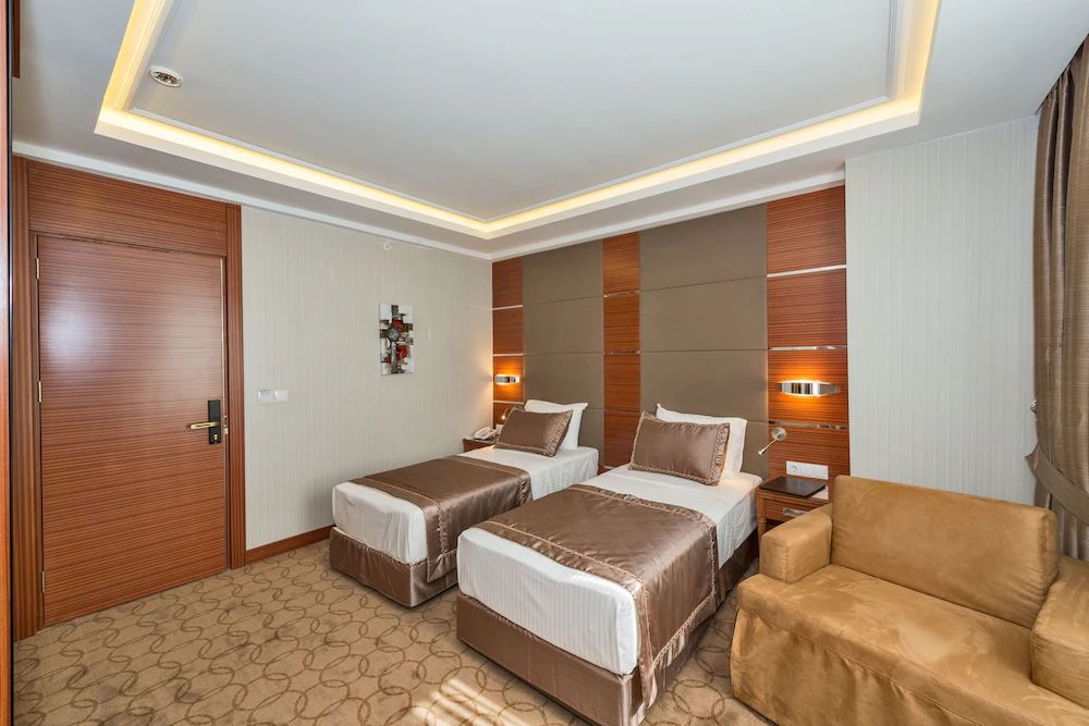 Glorious Hotel фото 2