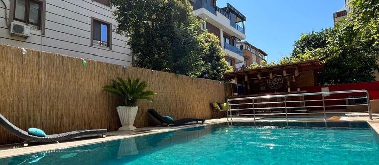 Фото отеля Beyaz Melek Hotel