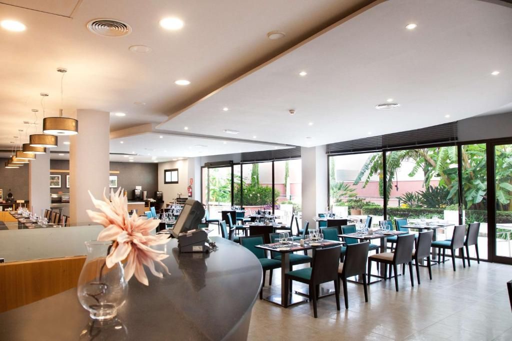 Hilton Garden Inn Malaga фото 47