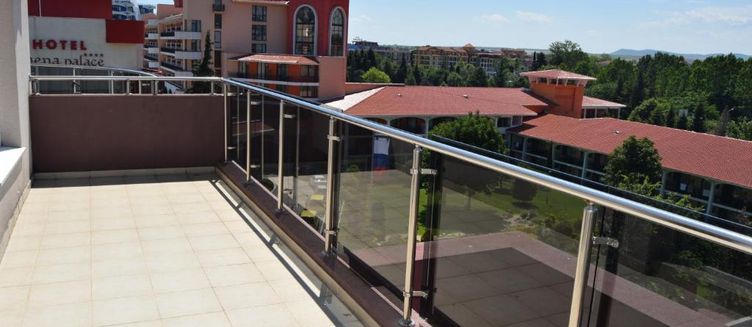 Фото отеля Admiral Plaza Apart Hotel