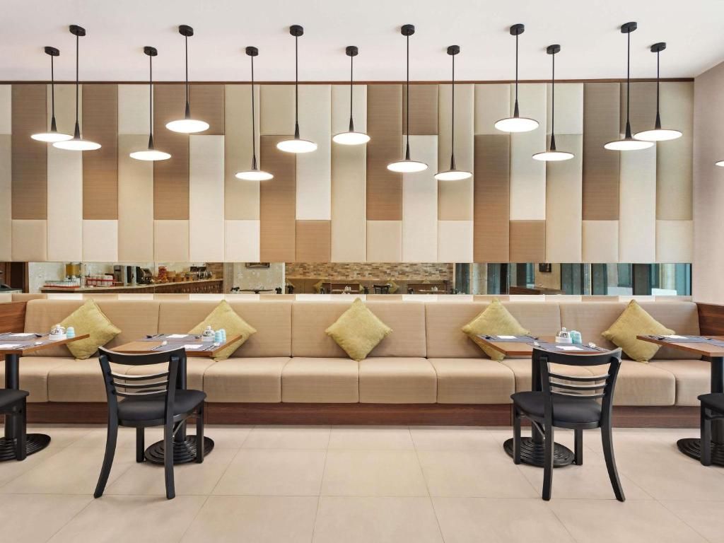Ibis Styles Dubai Gold District фото 36