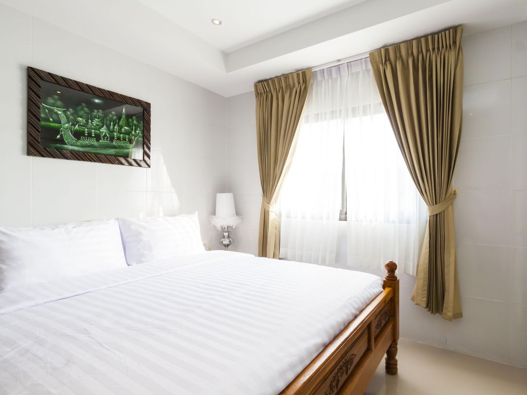 OYO 861 Patong Dynasty Hotel фото 31