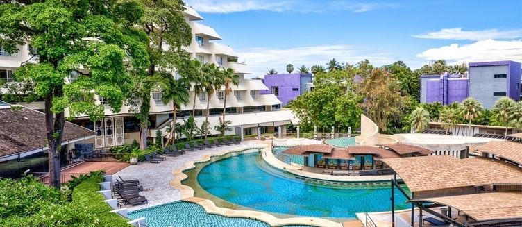 Фото отеля Andaman Embrace Patong