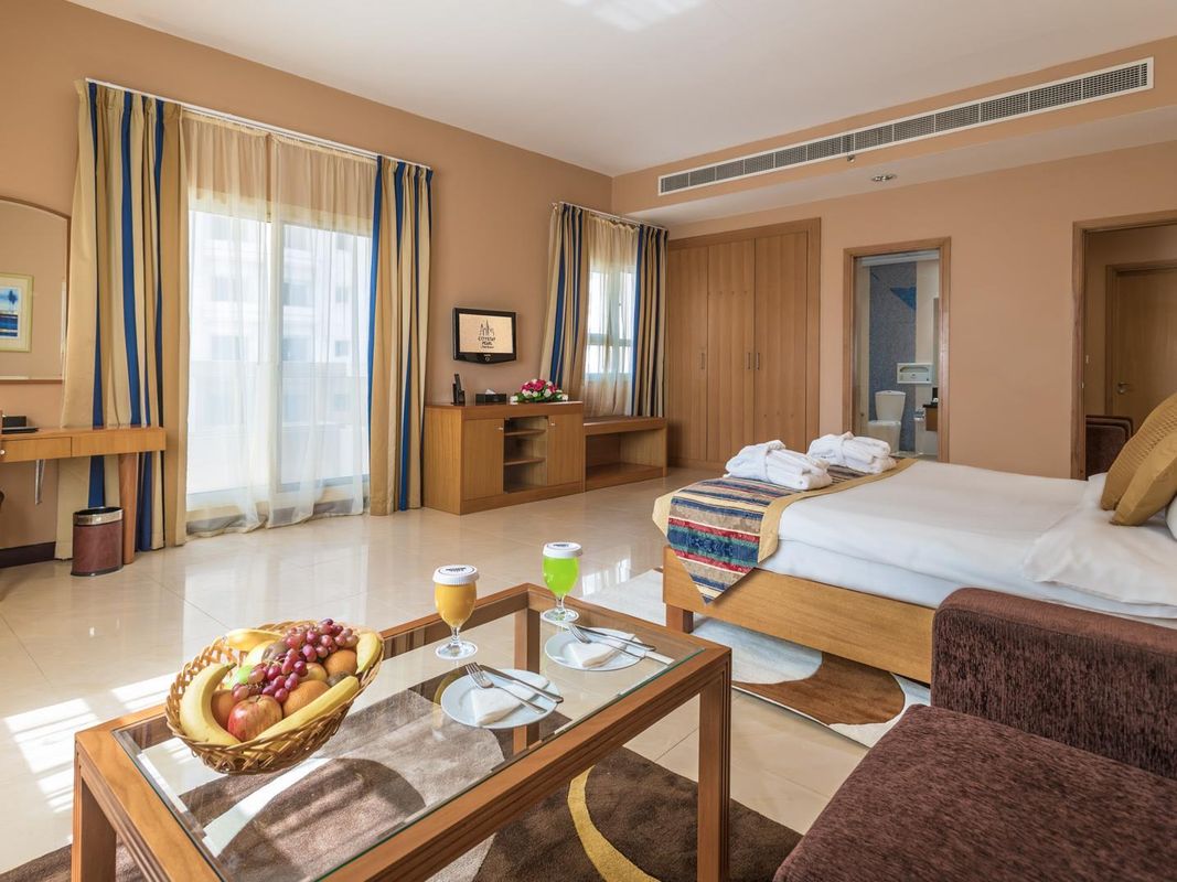 Grand Square Stay Hotel Apartments фото 2