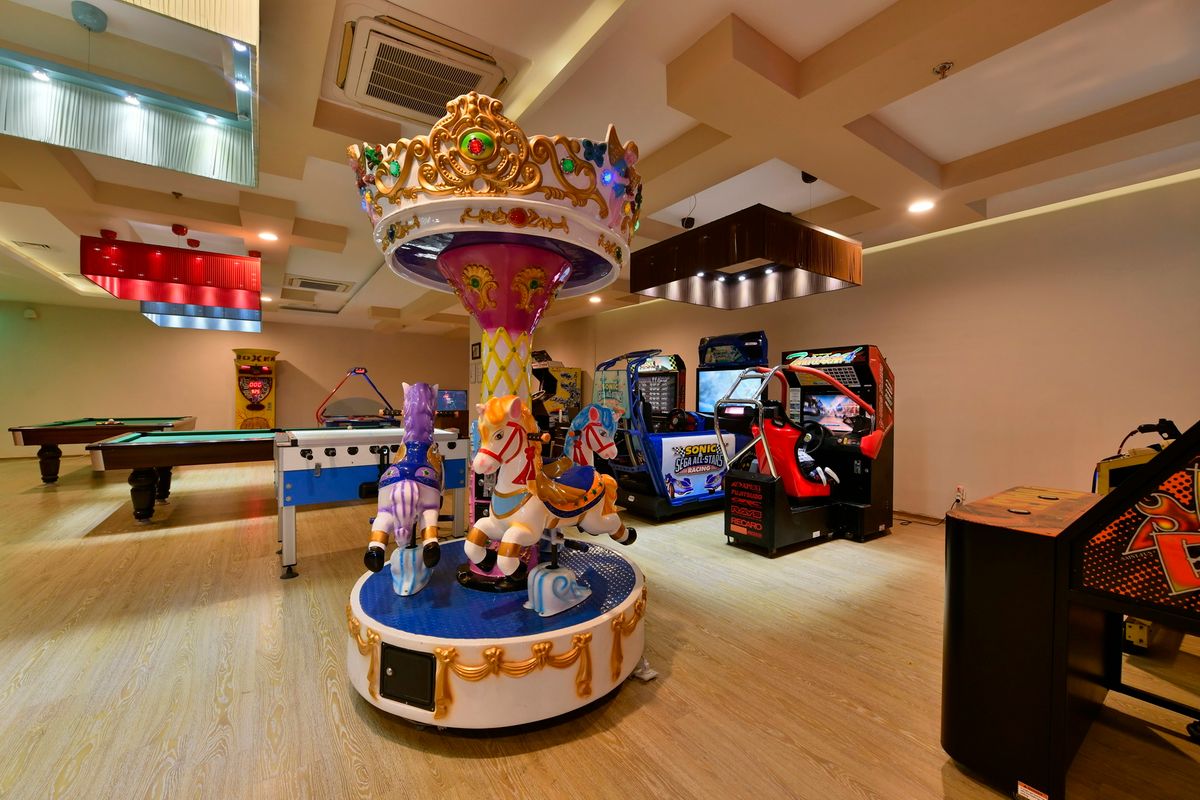 Royal Garden Beach Hotel фото 24