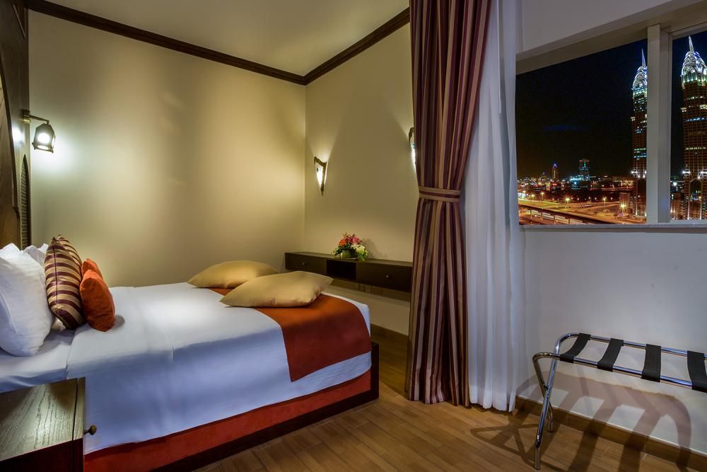 First Central Hotel Suites фото 32