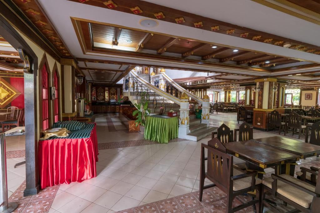 Ayodhaya Palace Beach Resort фото 66
