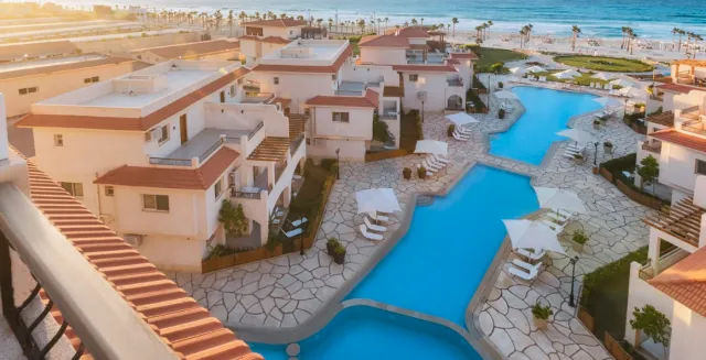 Фото отеля Aqua Heneish Beach Resort