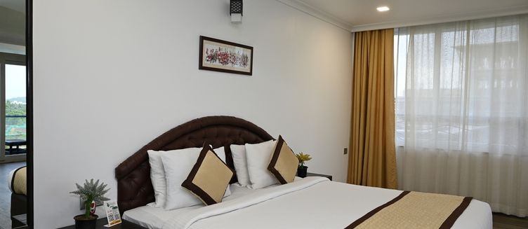 Фото отеля Candolim Suites