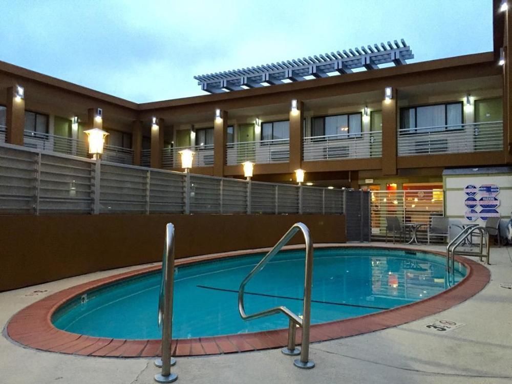 Civic Center Motor Inn фото 0